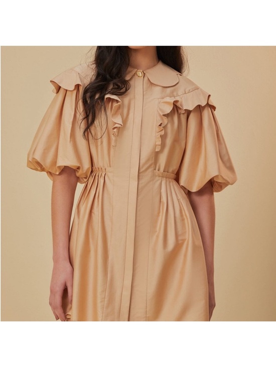 FARM Rio Dresses & Skirts - FARM Rio Beige Ruffle-Collar Puff-Sleeve Midi Dress